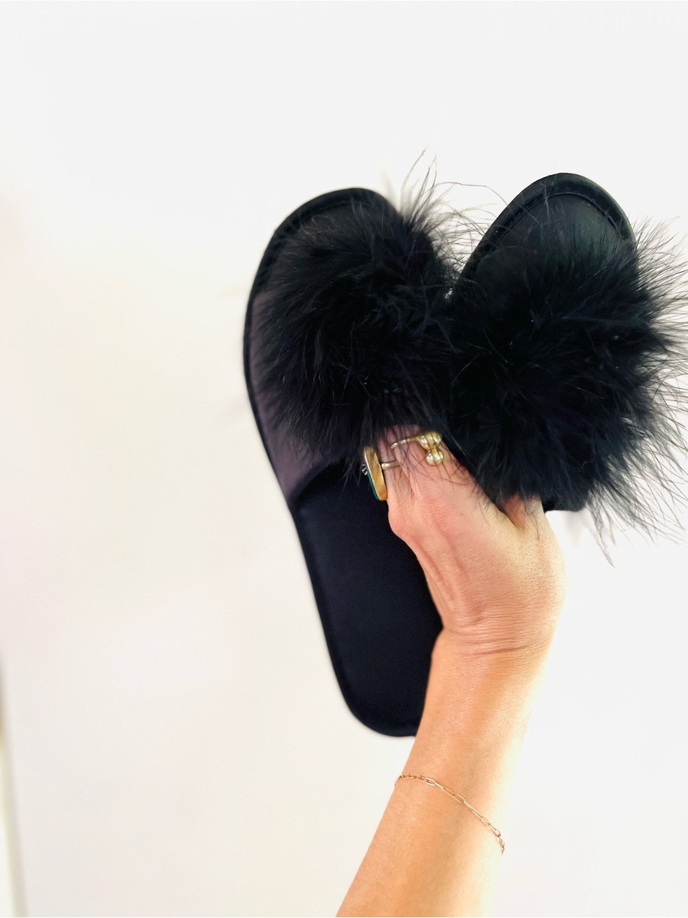Black Satin Silk Grace Kelly Feather Boudoir Old Money 1930s Slippers 9/10